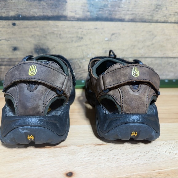 Teva Men's Brown and Black Hiking Sandals - Picture 7 of 11
